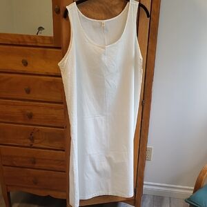White Sleeveless Nightgown NWOT